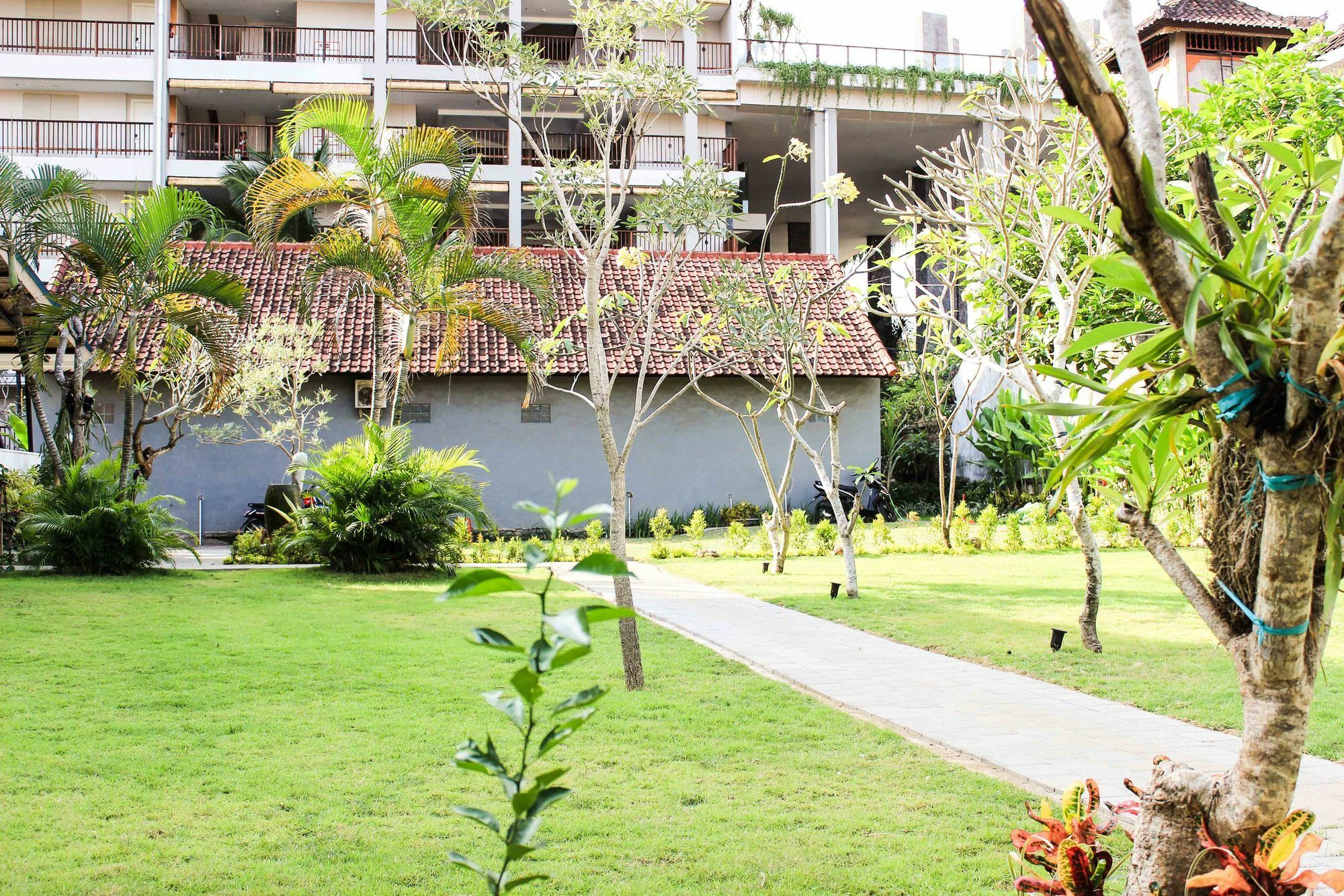 Kemuning Kuta Hotel Εξωτερικό φωτογραφία